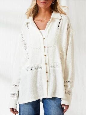 BKE Resort Edit - Lace Inset Oversized Blouse Size Large